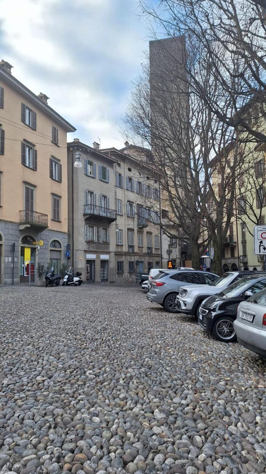 Silvia - Citta Alta * Bérgamo